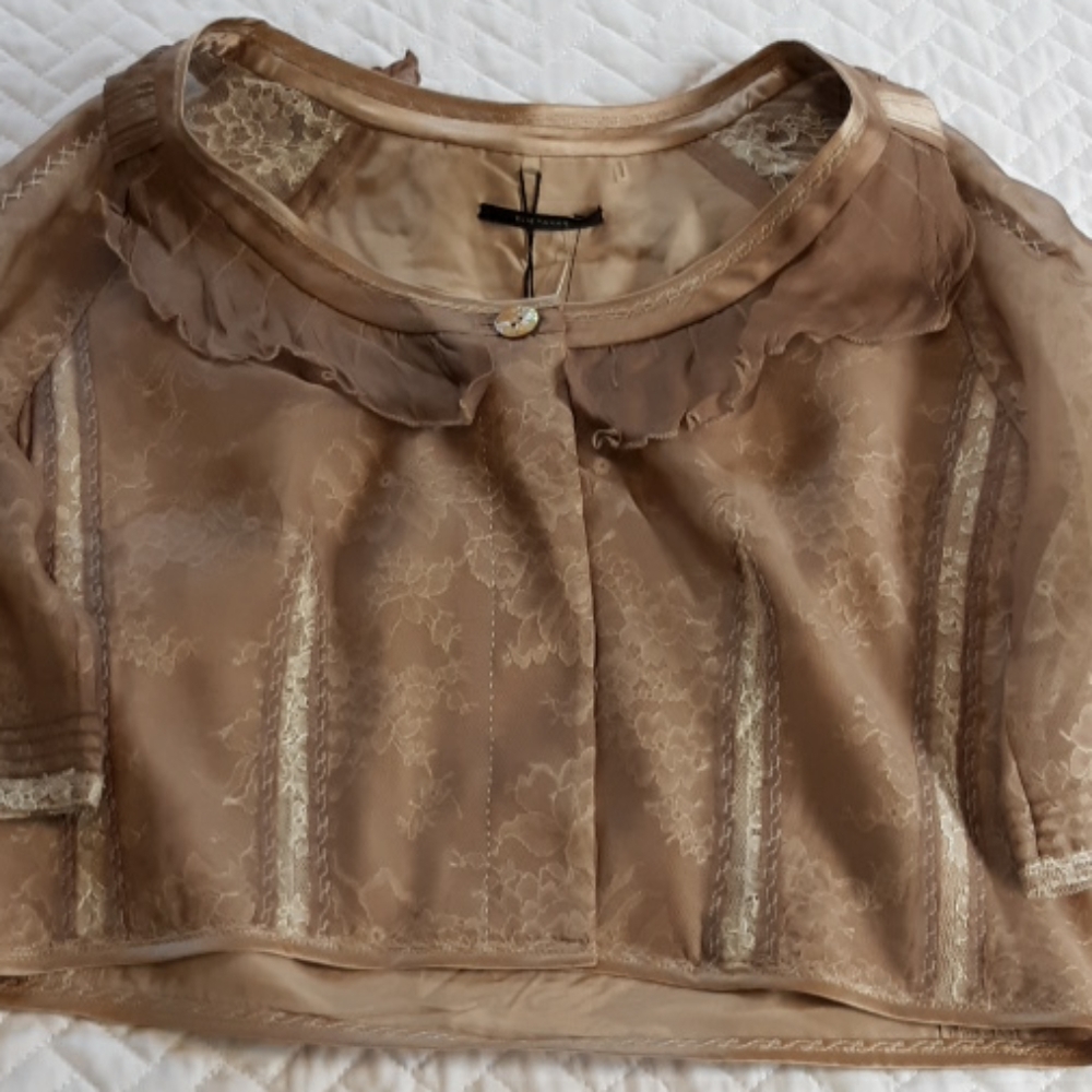 Elie Taharie beige caplet with lace overlay